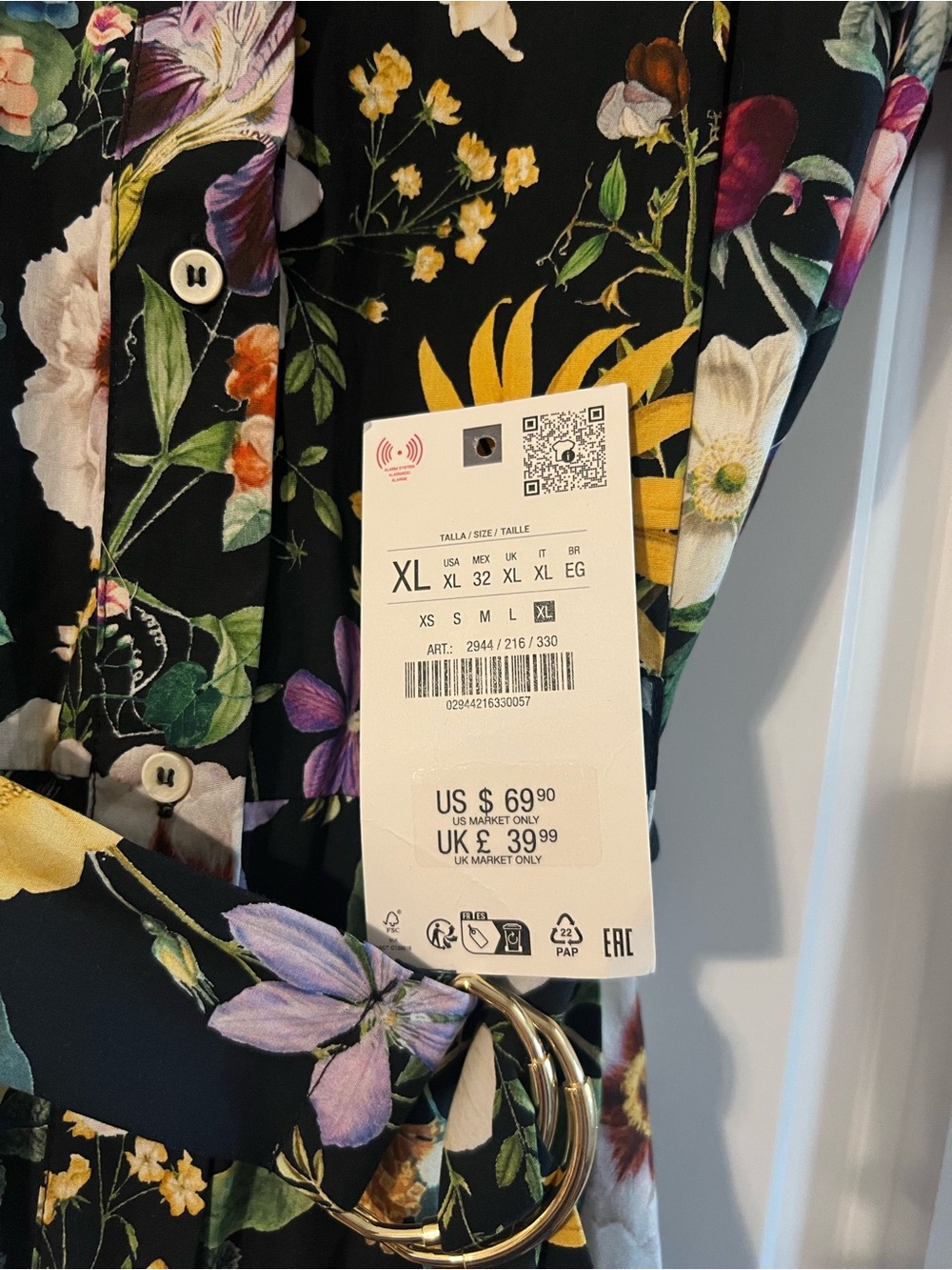 Floral Button-Front Black Floral Midi Dress with Belt - Picture 4 of 8